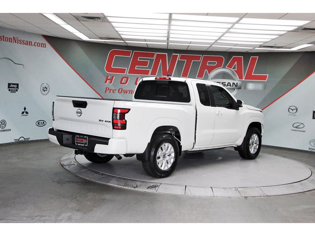 2024 Nissan Frontier SV White at Bravo Nissan