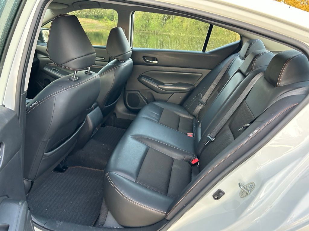 Thumbnail: 2020 Nissan Altima - 13