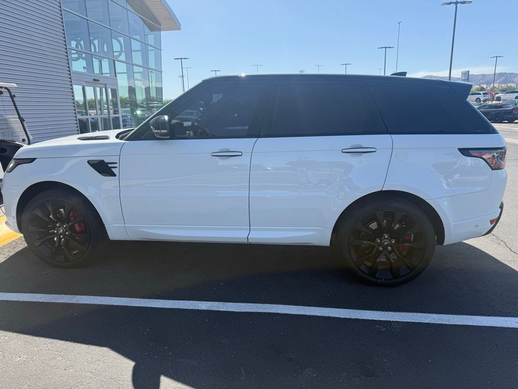 Thumbnail: 2021 Land Rover Range Rover Sport - 7