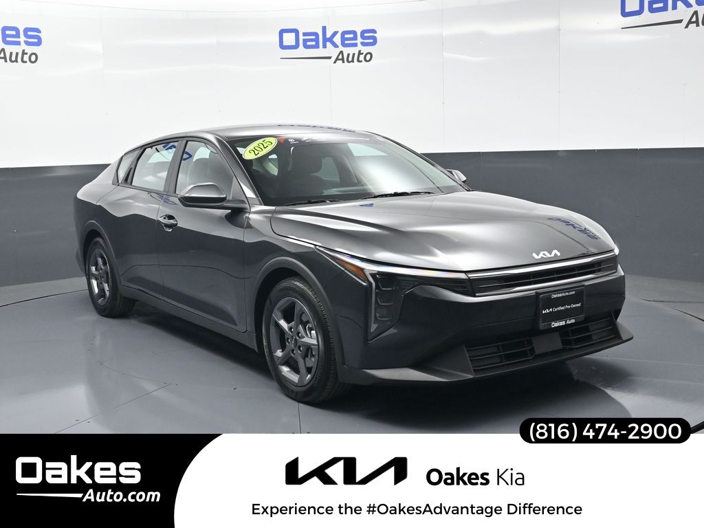 2025 Kia K4 LXS FWD