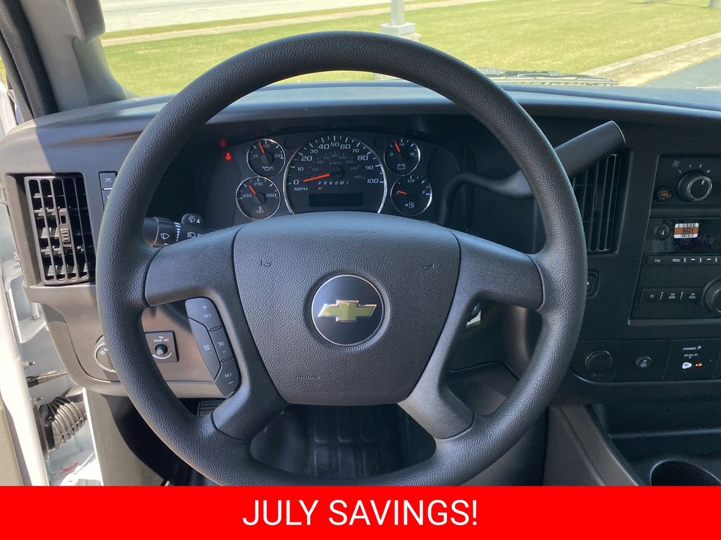 New 2026 Chevrolet Express 2500 Van