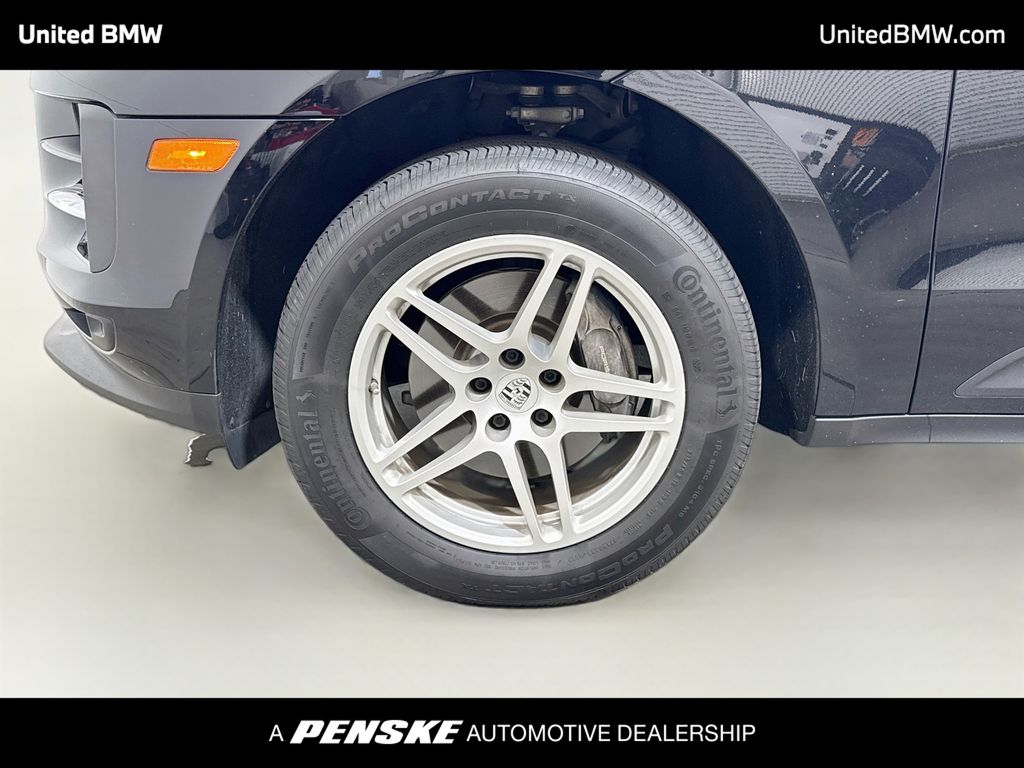 Thumbnail: 2020 Porsche Macan - 9