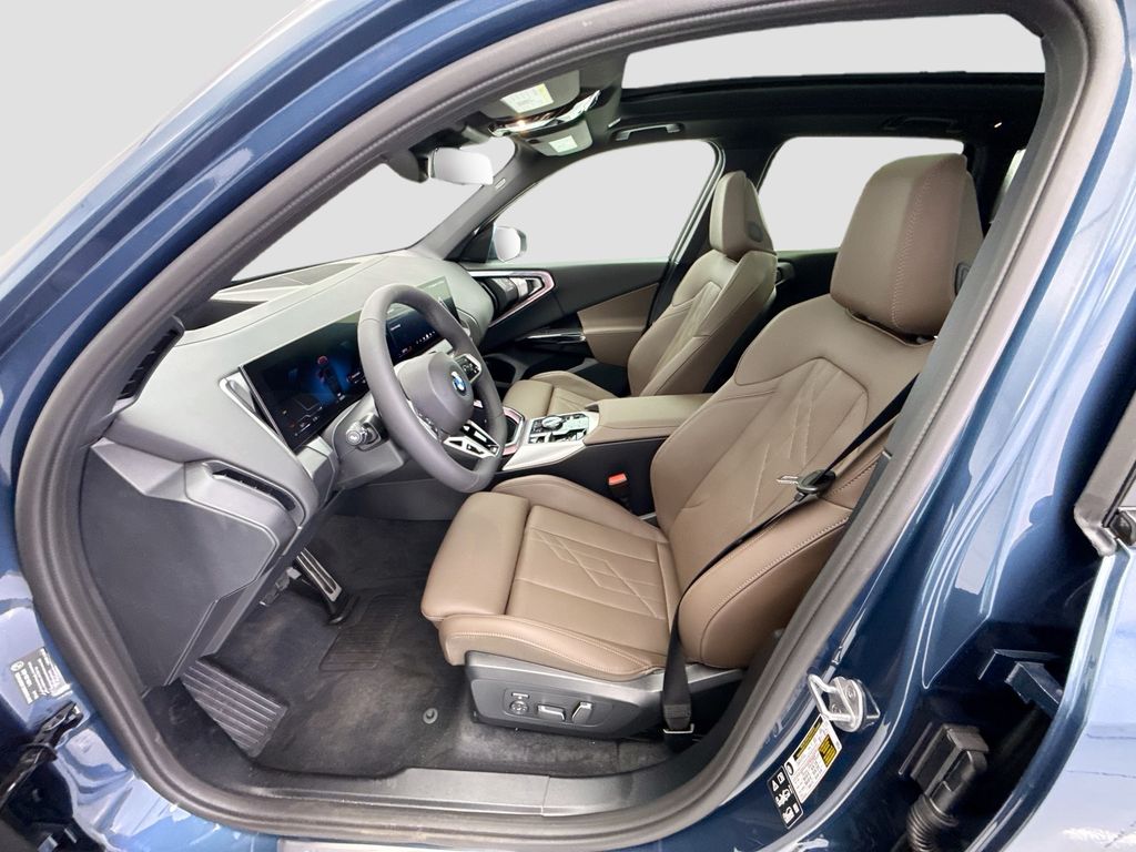 Thumbnail: 2026 BMW X3 - 18