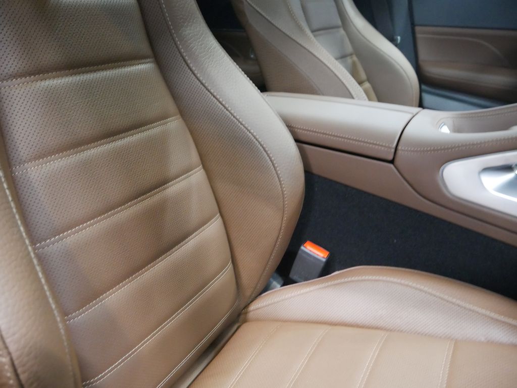 Thumbnail: 2026 Mercedes-Benz GLE - 31