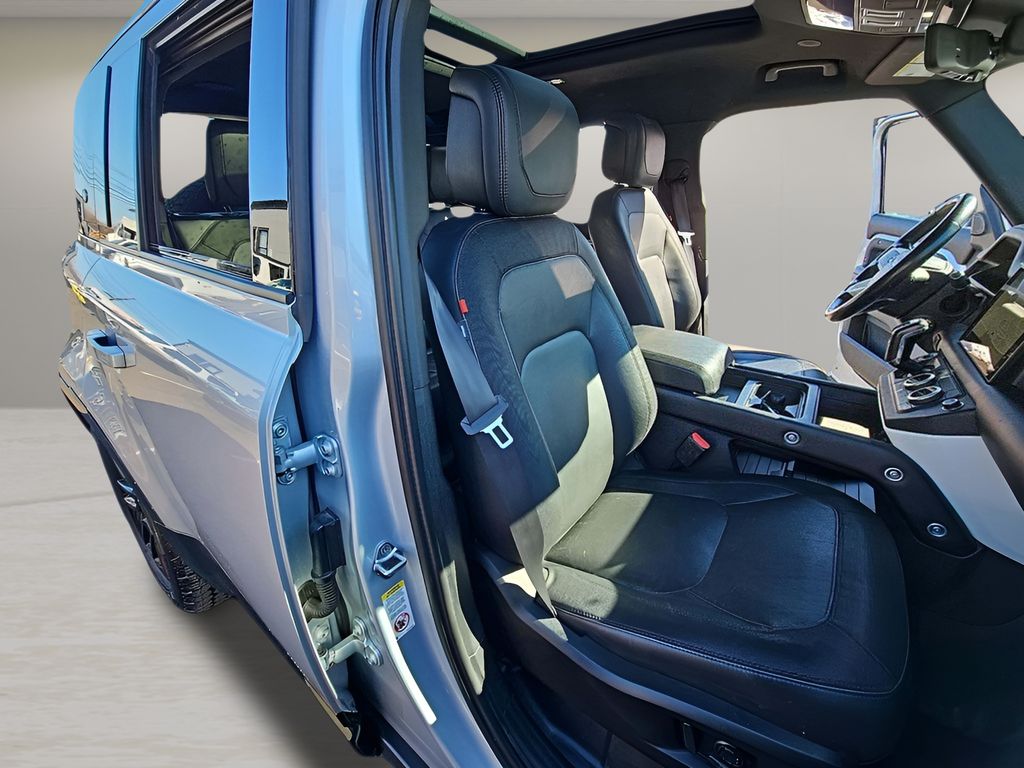 Used 2023 Land rover Defender 110 SUV