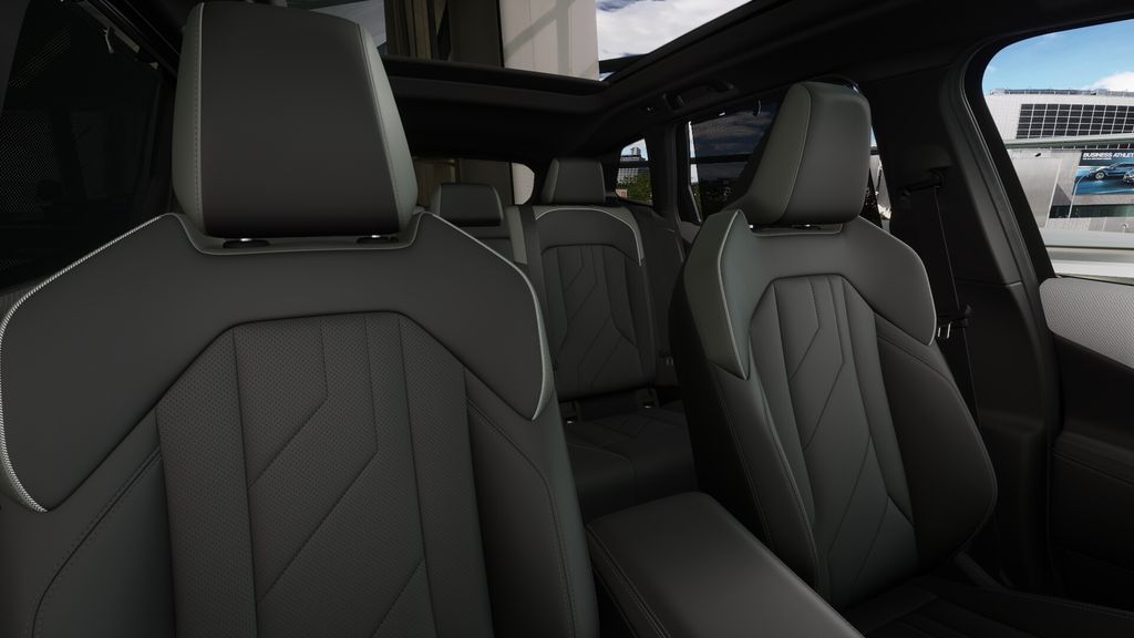 Thumbnail: 2025 BMW X3 - 11