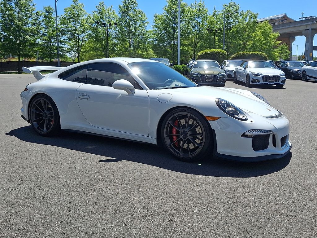 Thumbnail: 2015 Porsche 911 - 3