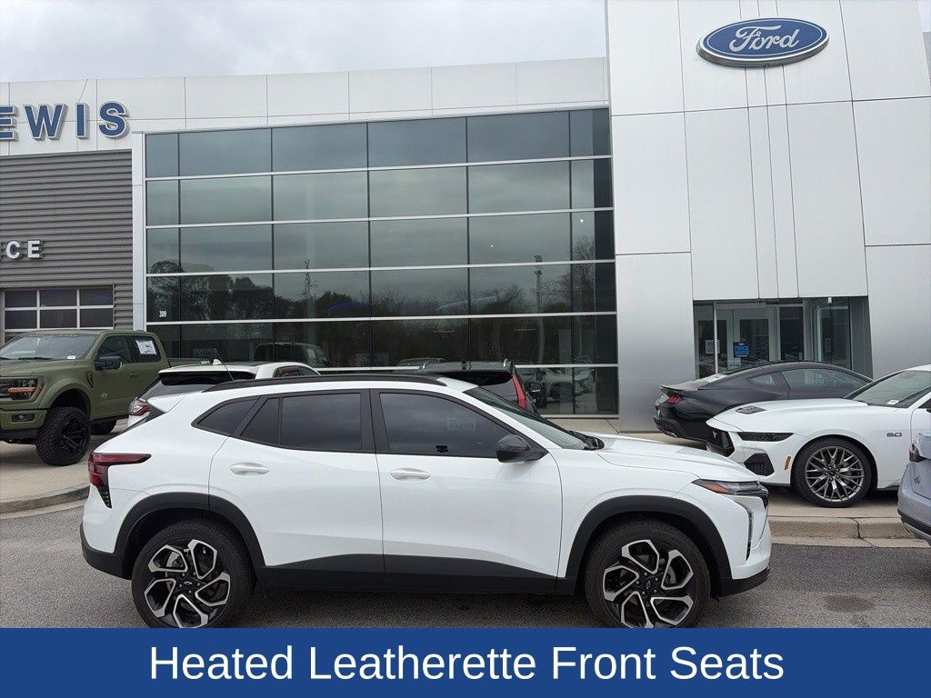 2025 Chevrolet Trax FWD 2RS