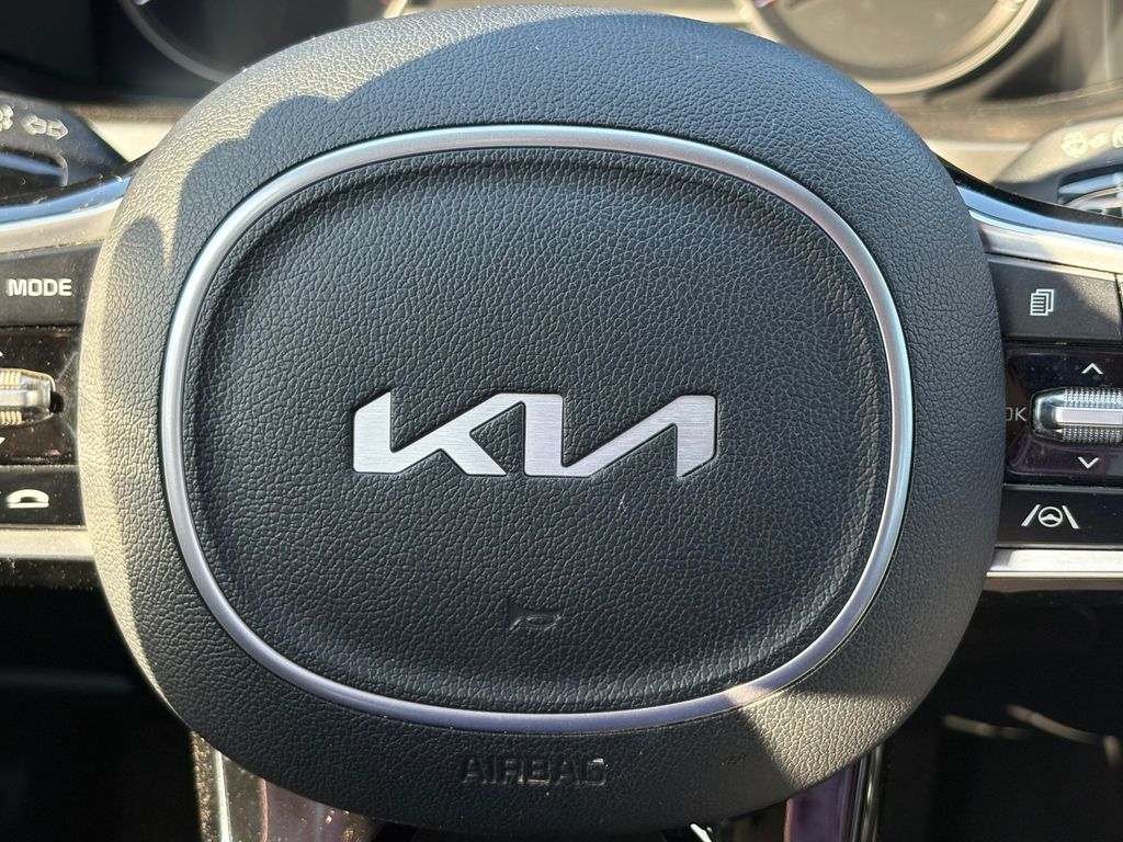 2022 Kia Sorento SX White at North Houston Mitsubishi