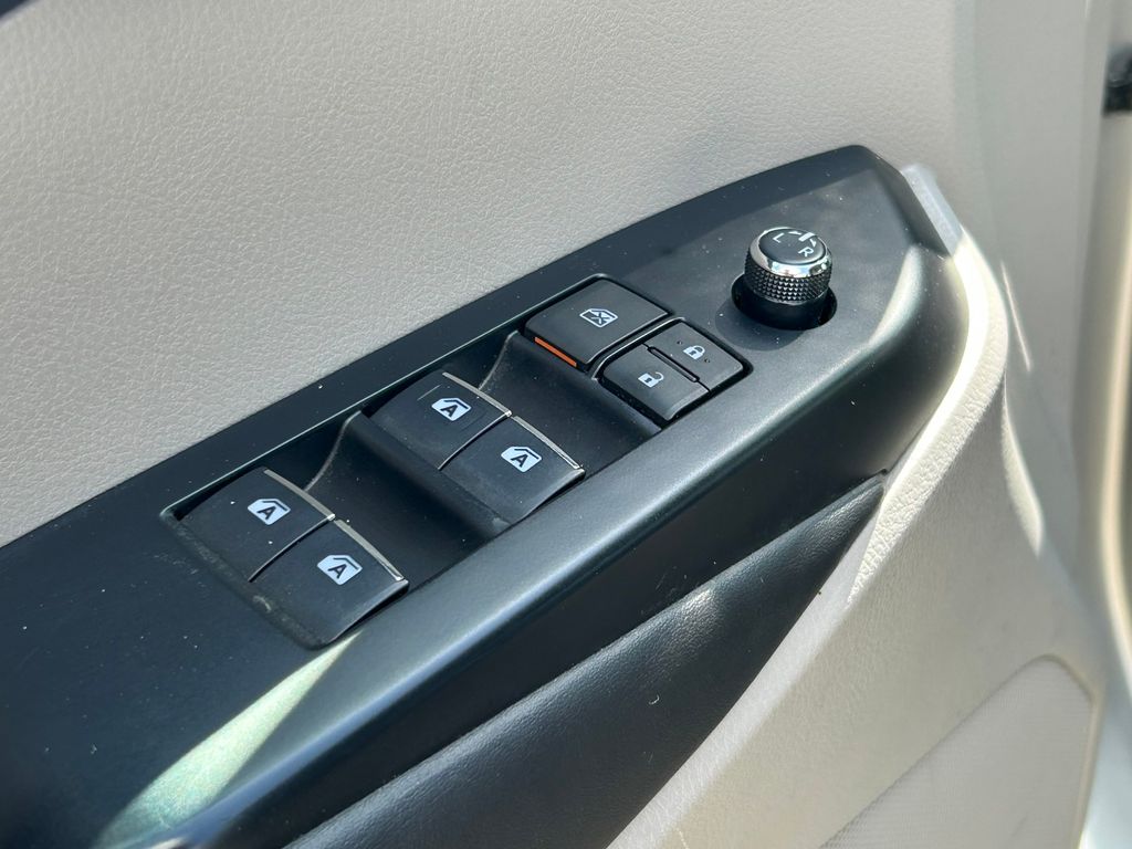 Used 2018 Toyota Highlander SUV
