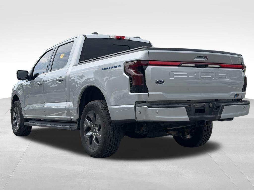 2023 Ford F-150 Lightning LARIAT