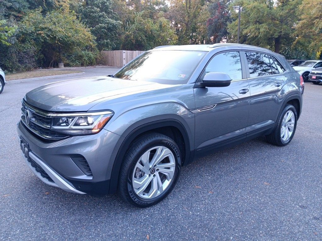 2020 Volkswagen Atlas Cross Sport 3.6L V6 SE w/Technology 2