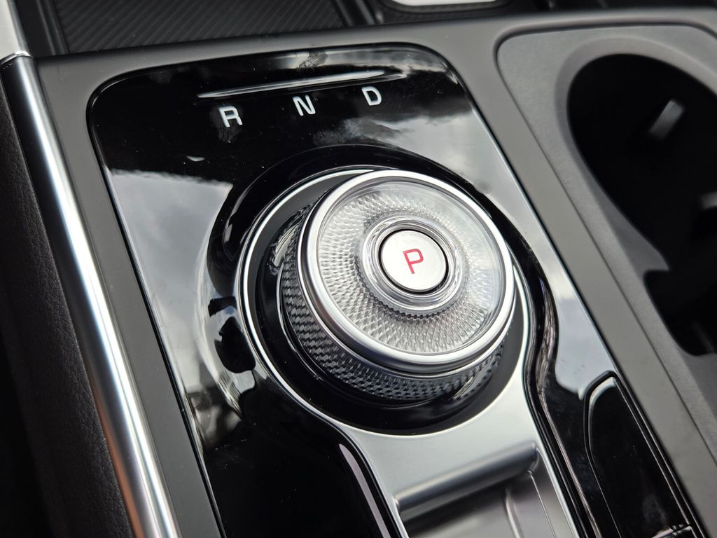 2027 Kia Carnival - $55,165
