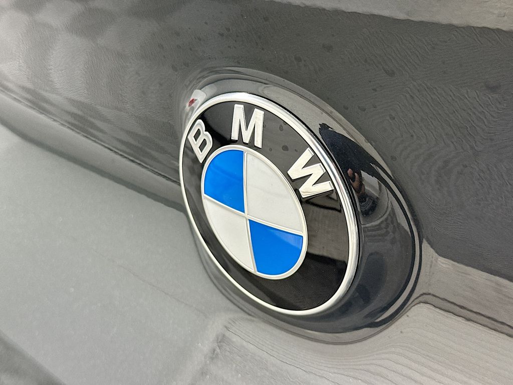 Thumbnail: 2026 BMW 8 Series - 22