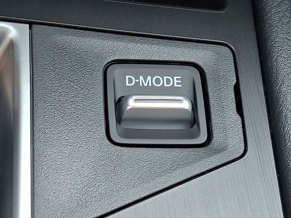 2026 Nissan Kicks — photo 16
