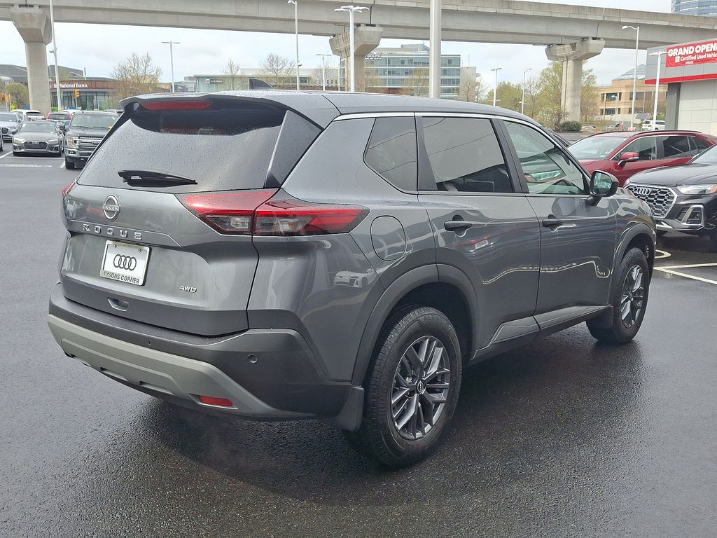 2023 Nissan Rogue S 4