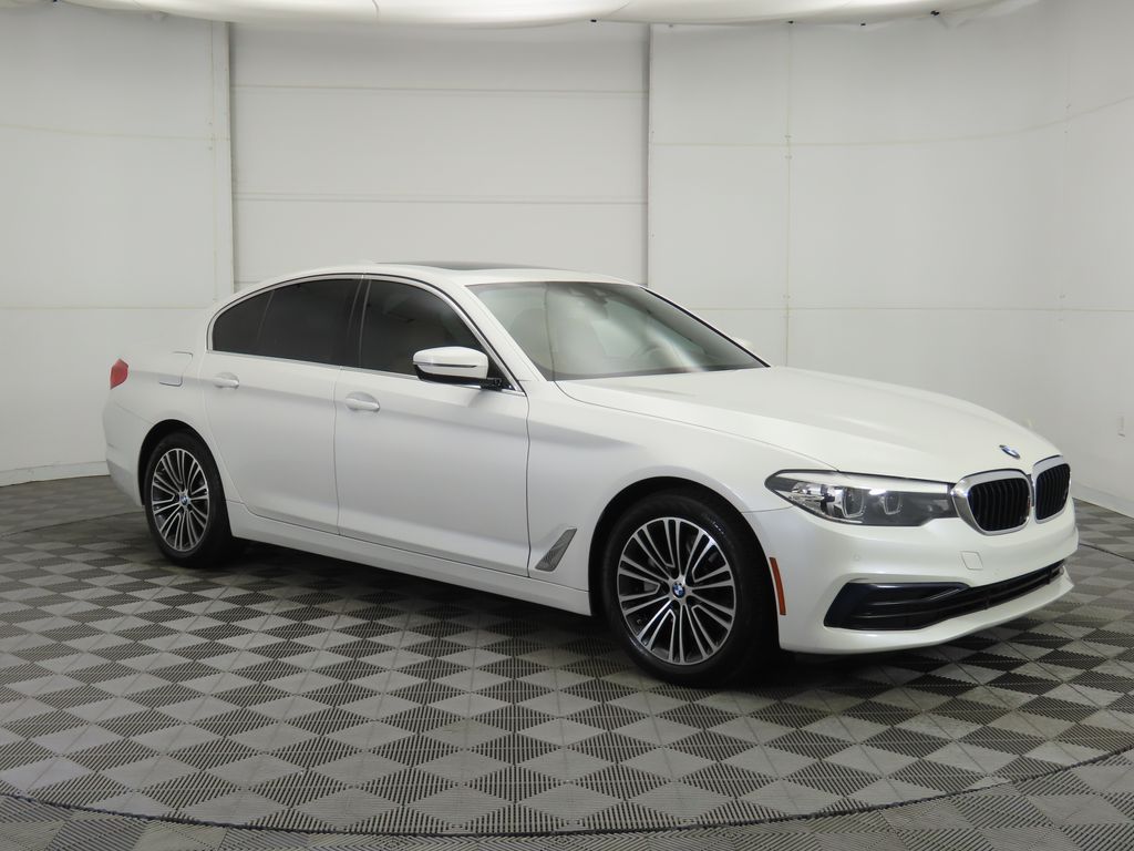 Thumbnail: 2019 BMW 5 Series - 3