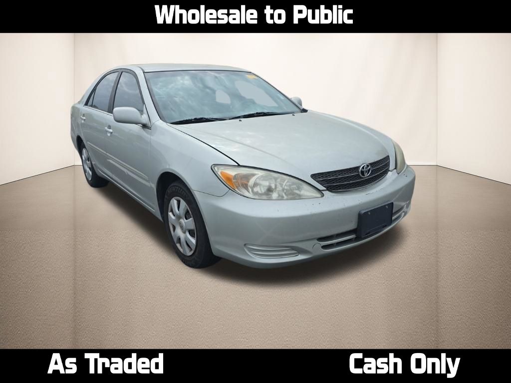 Silver 2003 Toyota Camry LE Sedan Front-Wheel Drive 4-Speed Automatic Overdrive