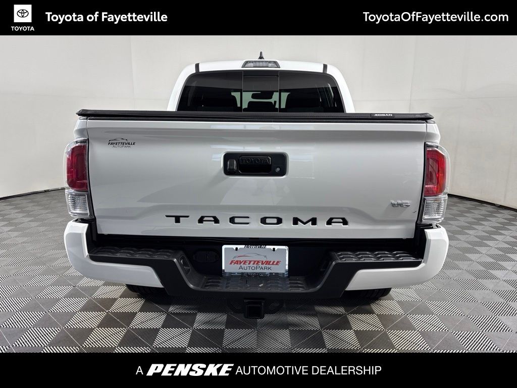 Thumbnail: 2023 Toyota Tacoma - 10