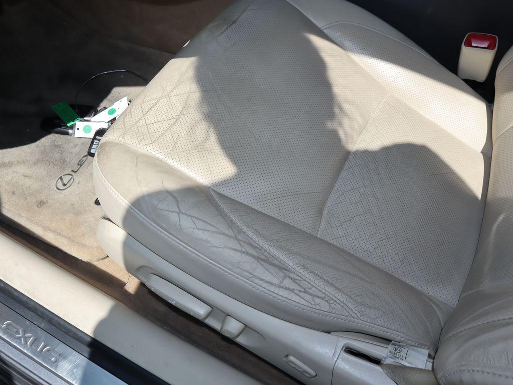 Thumbnail: 2012 Lexus ES - 20