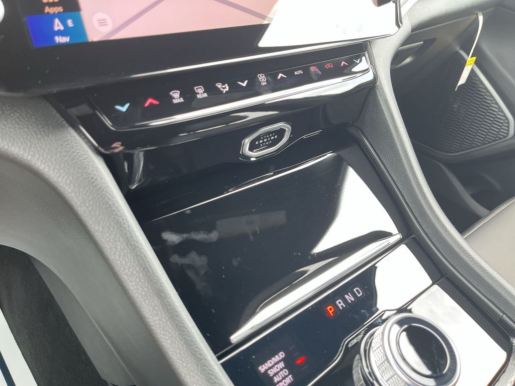 New 2026 White Jeep Limited image 19