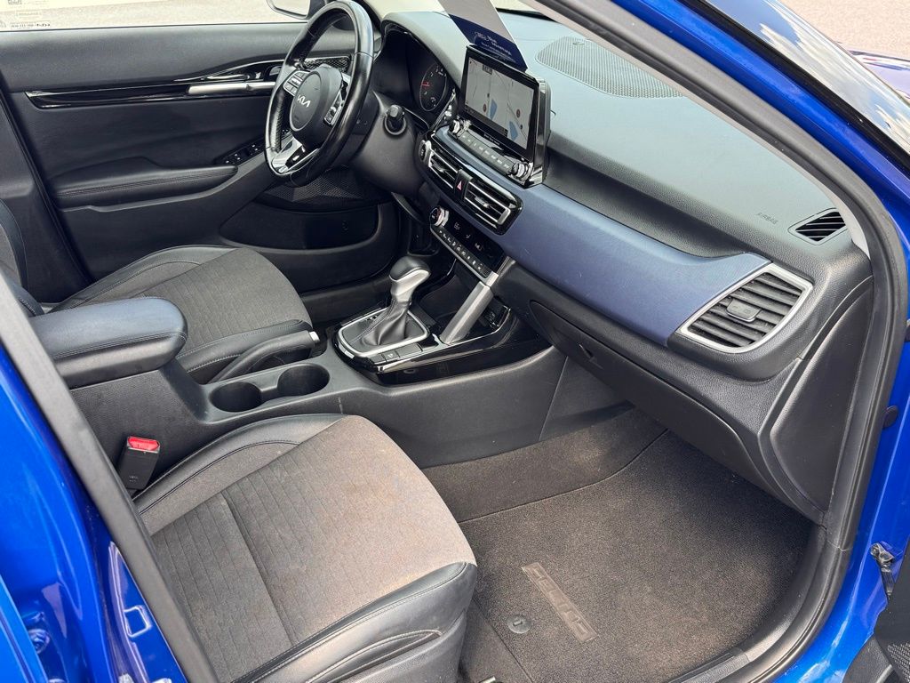 2022 Kia Seltos S