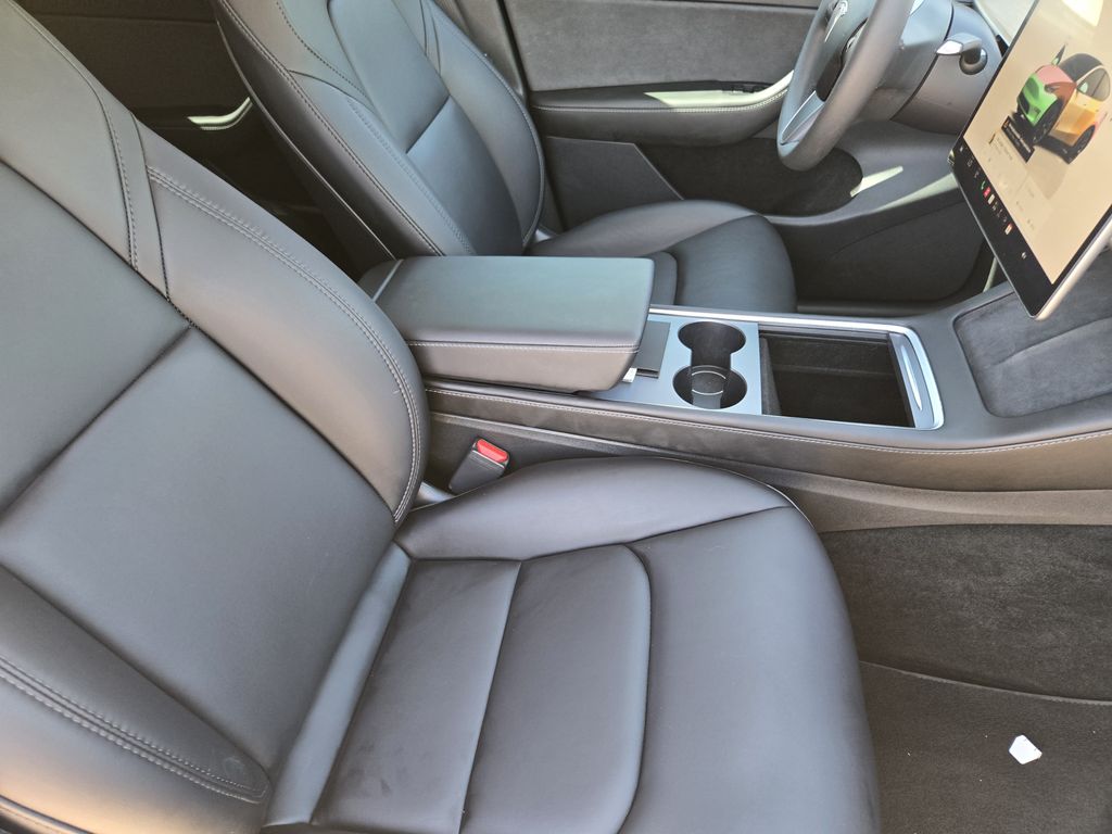 car-gallery-19