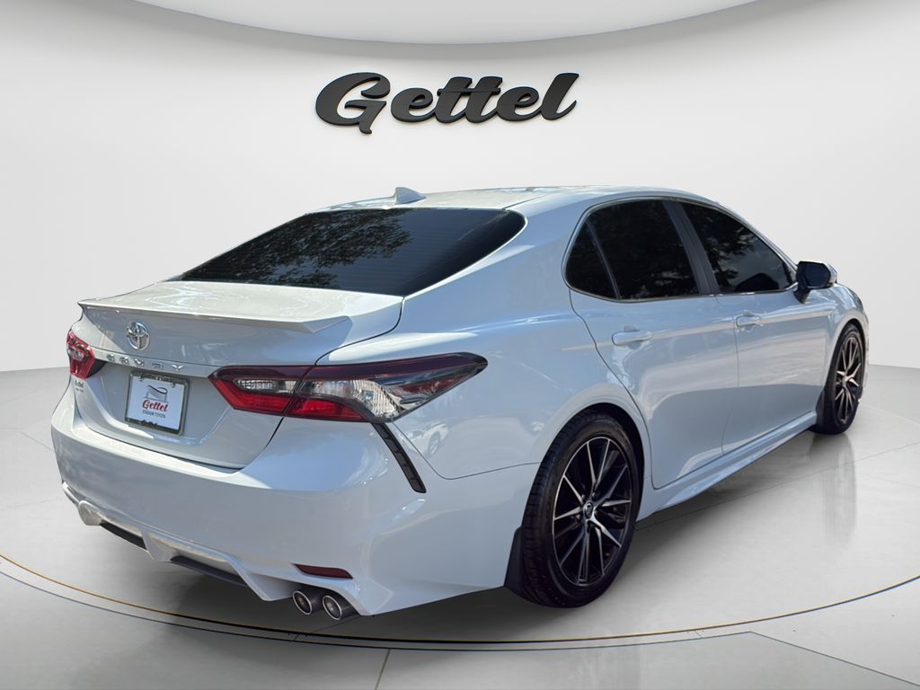 Certified Used 2024 White Toyota SE image 5