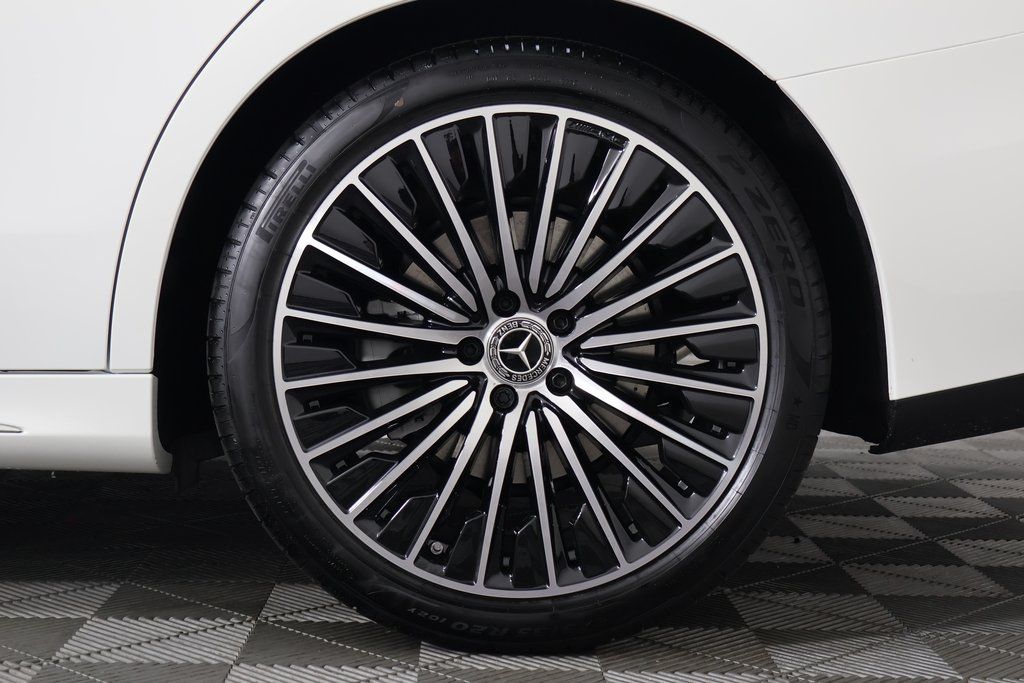 Thumbnail: 2027 Mercedes-Benz E-Class - 10