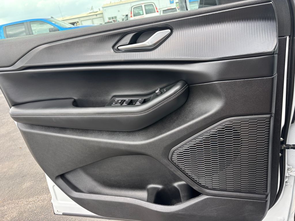 Used Car 2025 Jeep Grand Cherokee  Altitude For Sale Under $40,000 In Austin, Texas