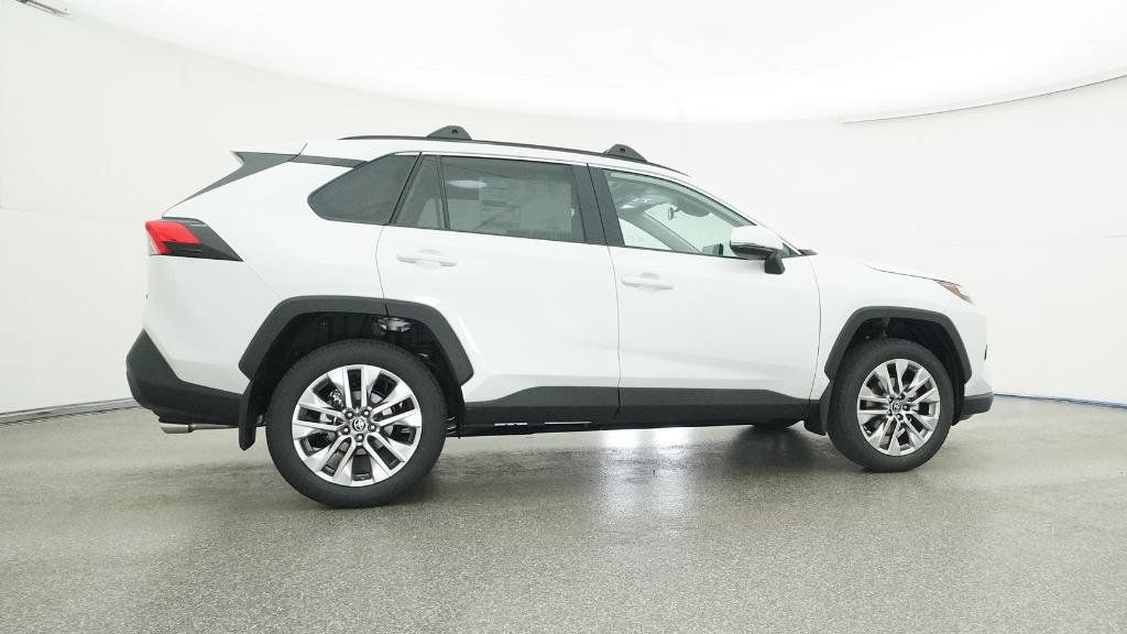 Thumbnail: 2025 Toyota RAV4 - 2