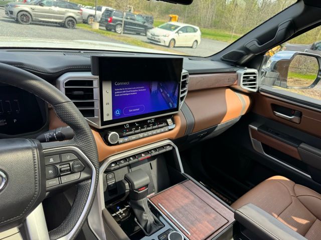 2025 Toyota Tundra 1794 Edition - Photo 10