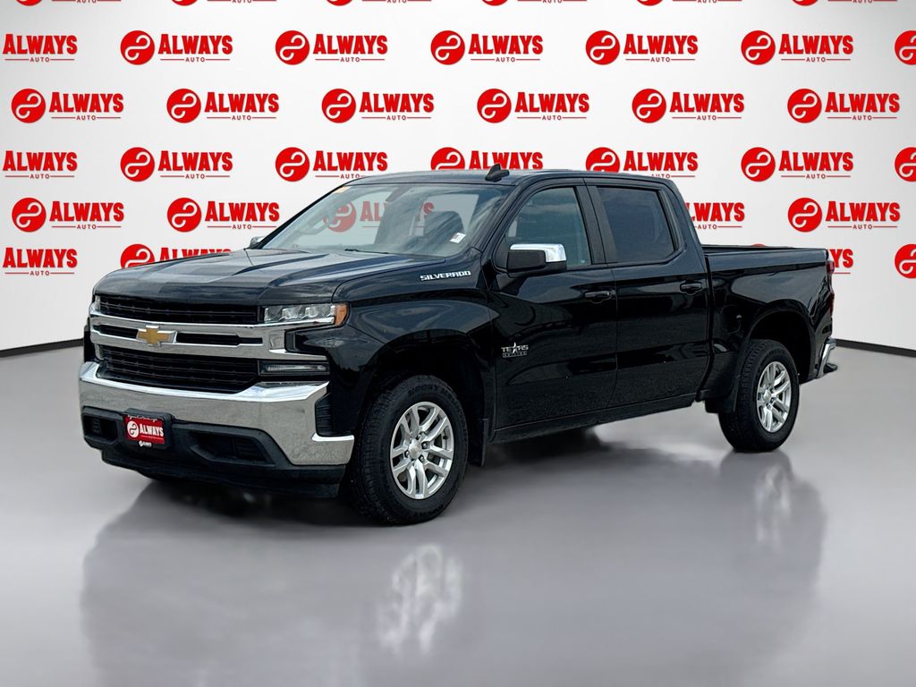 2021 Chevrolet Silverado 1500 LT Crew Cab Short Box's photo