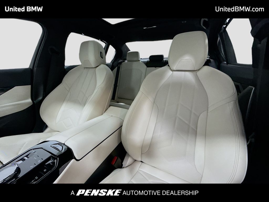 Thumbnail: 2026 BMW i5 - 5