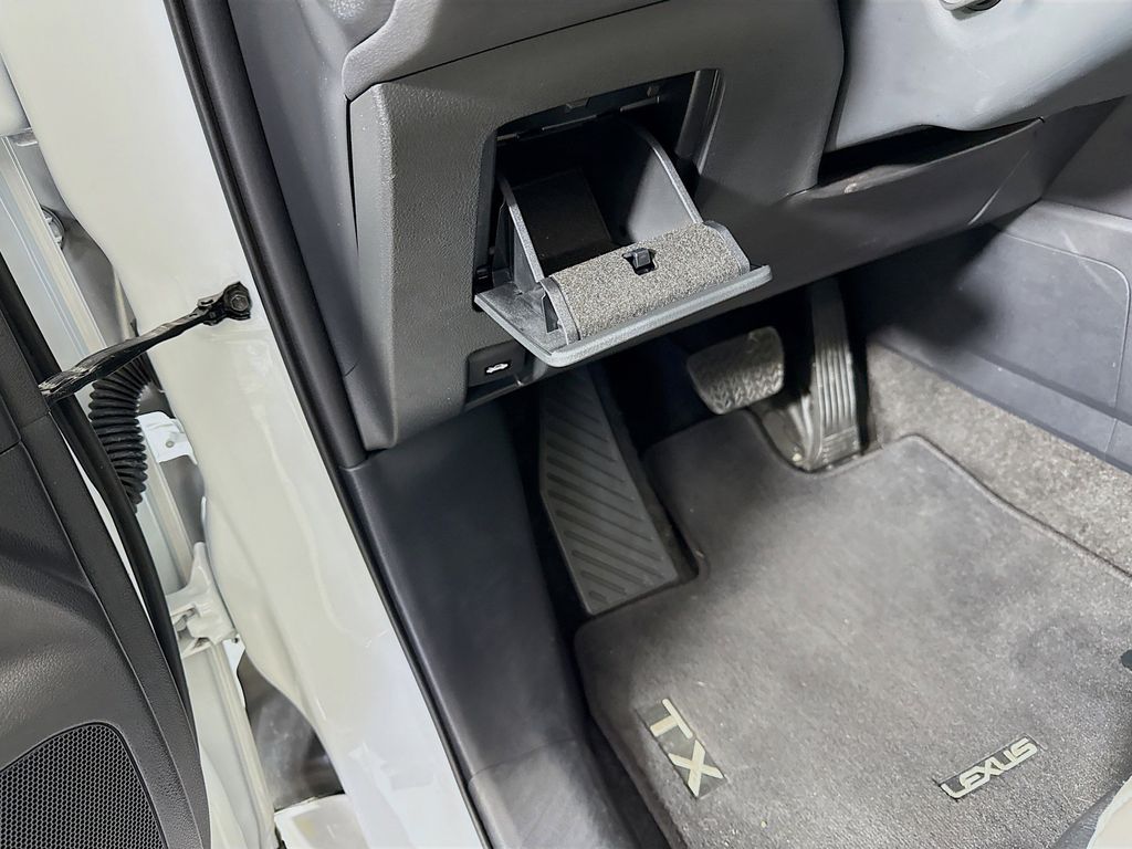 Thumbnail: 2024 Lexus TX - 10