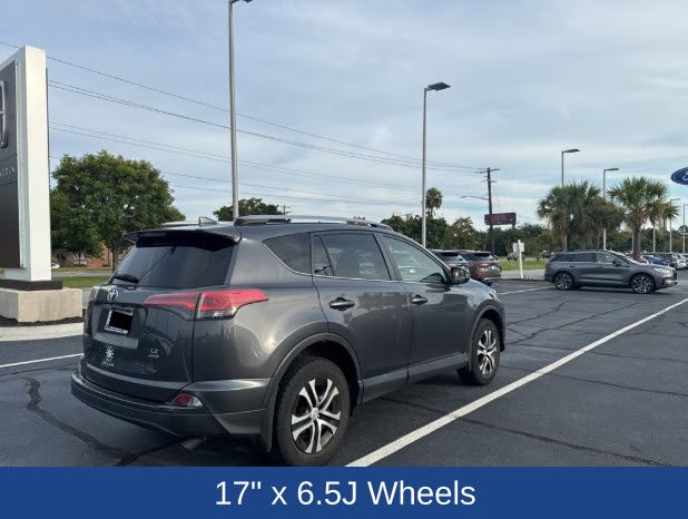 2018 Toyota RAV4 LE