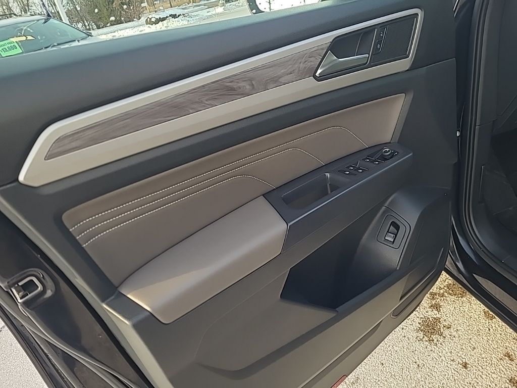 used 2021 Volkswagen Atlas Cross Sport car, priced at $22,475