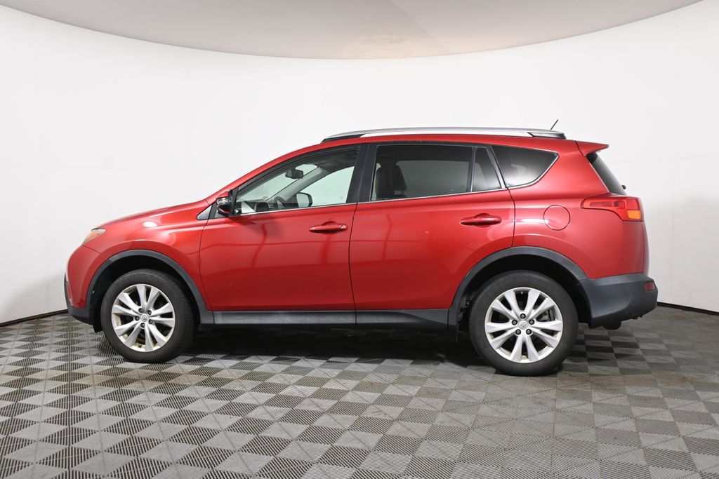 Thumbnail: 2015 Toyota RAV4 - 2