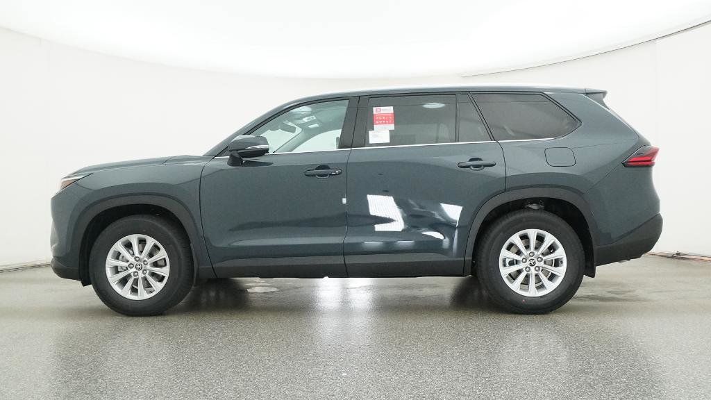Thumbnail: 2026 Toyota Grand Highlander - 12
