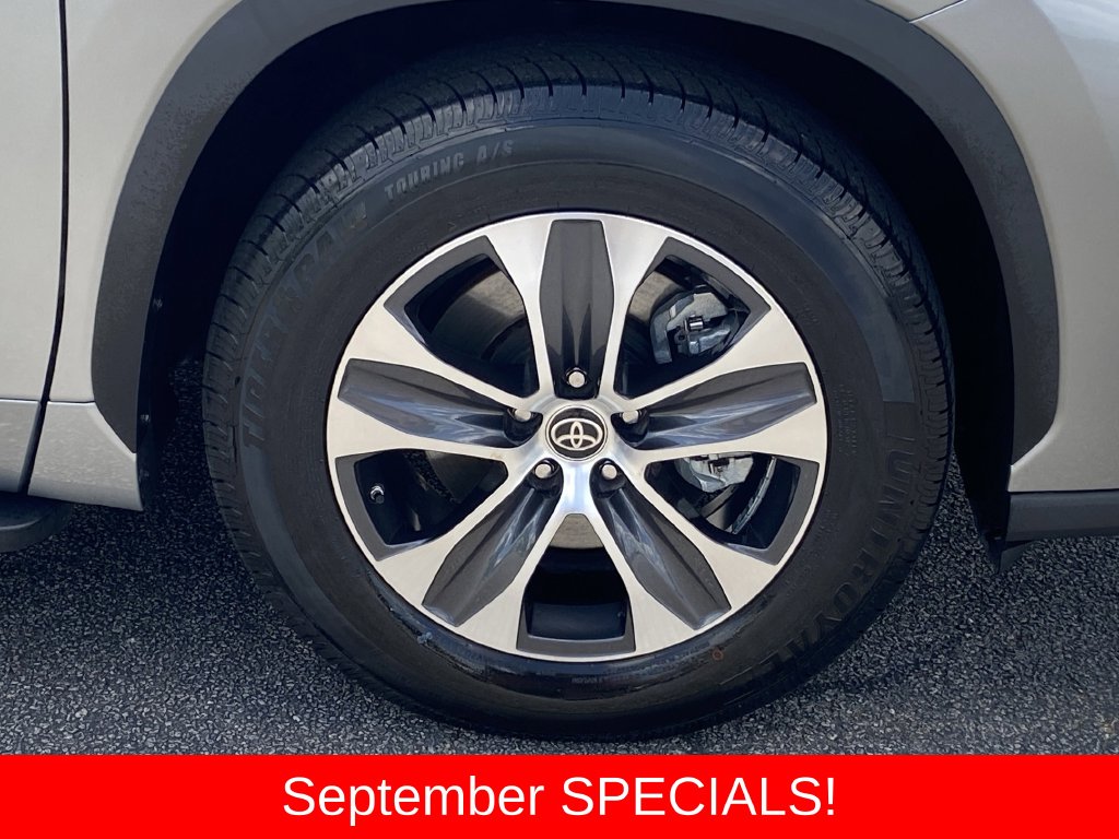 Used 2023 Toyota Highlander SUV