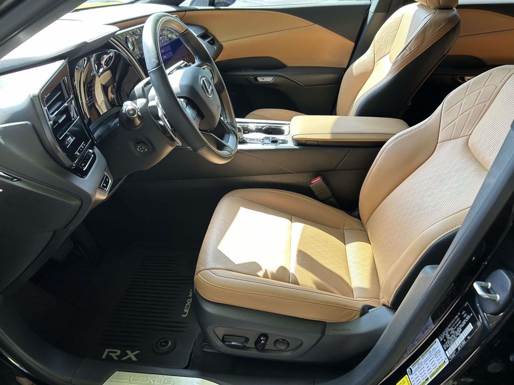 Used 2025 Lexus RX SUV