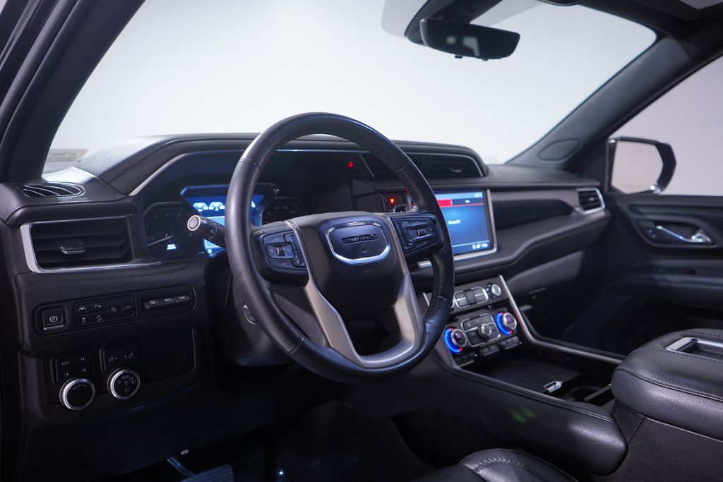 Thumbnail: 2021 GMC Yukon XL - 6