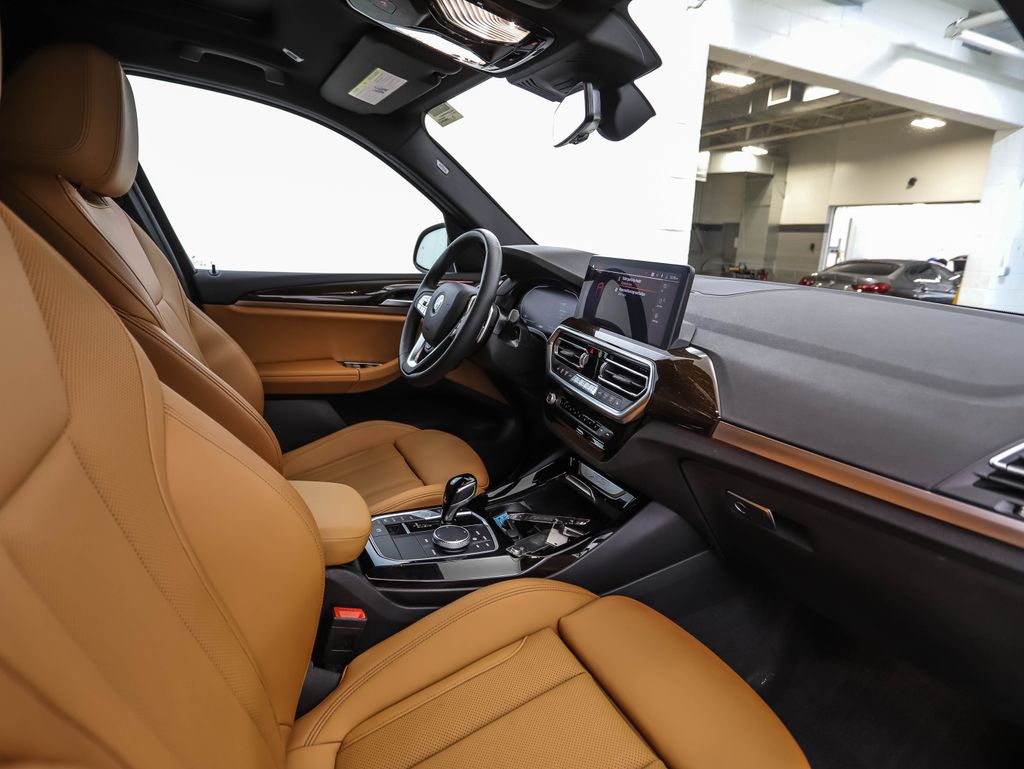 Thumbnail: 2023 BMW X3 - 30
