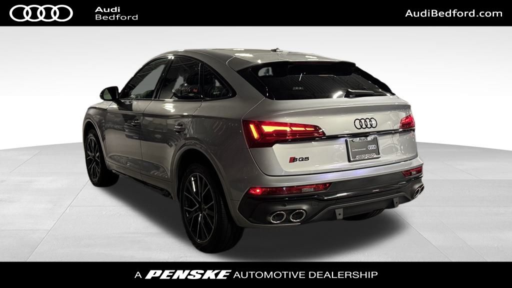 Thumbnail: 2022 Audi SQ5 - 11