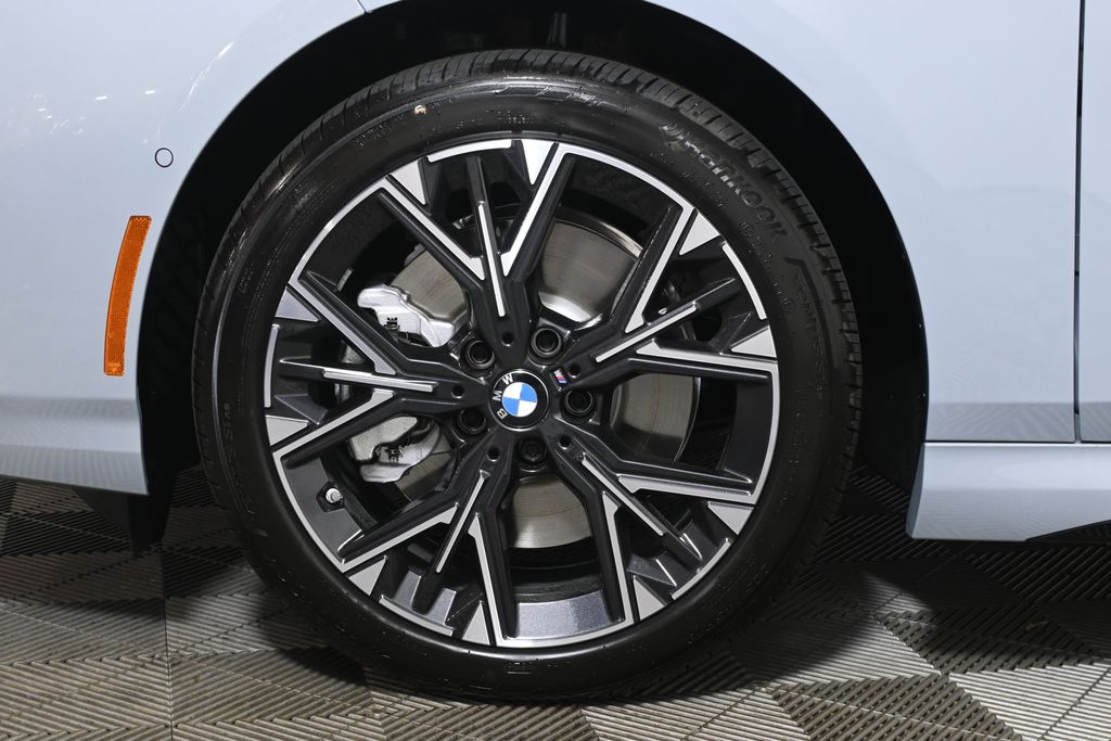 Thumbnail: 2026 BMW 2 Series - 12