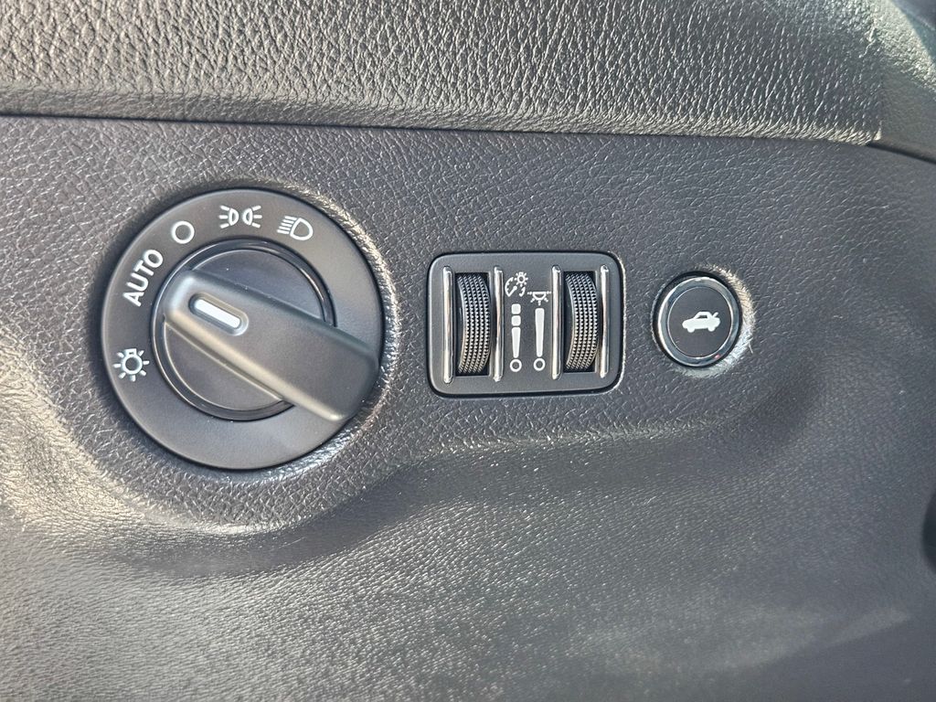 Used Car 2023 Dodge Challenger  Gt For Sale Under $30,000 In San Marcos, Texas