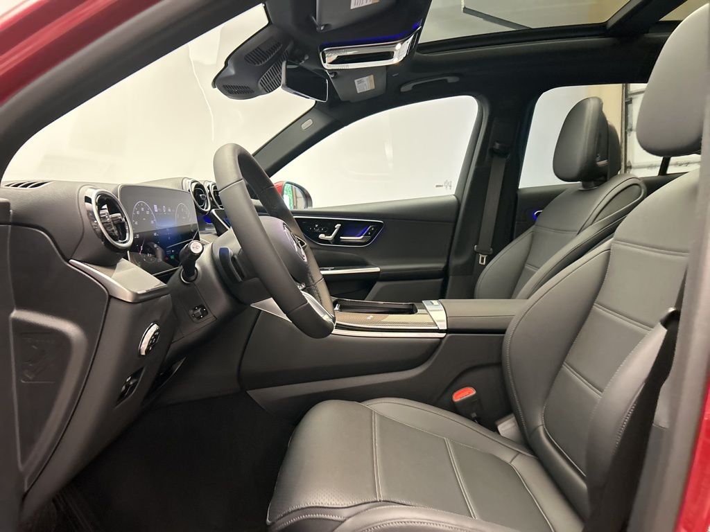 Thumbnail: 2026 Mercedes-Benz GLC - 12