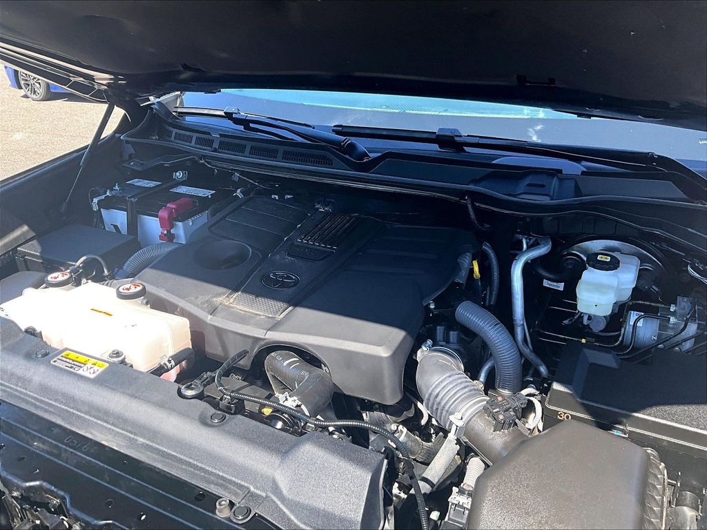 2025 Toyota Tundra — photo 36
