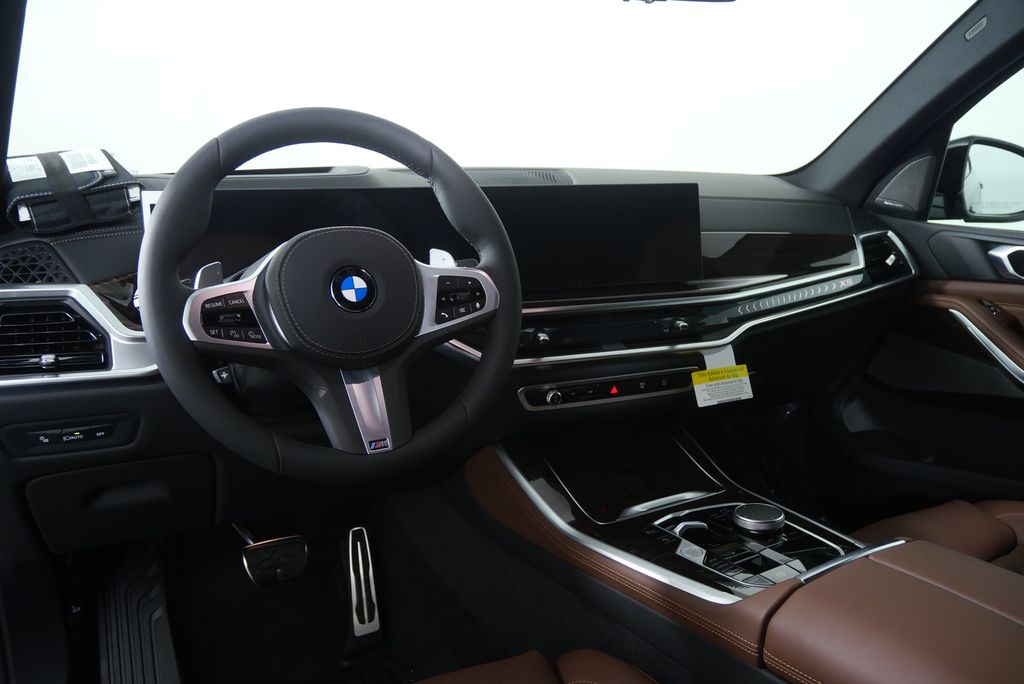 Thumbnail: 2026 BMW X5 - 16