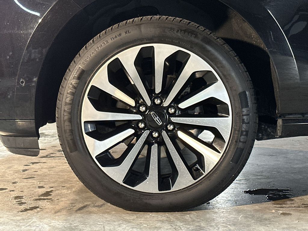 2022 Lincoln Navigator Reserve Black at Gullo Toyota